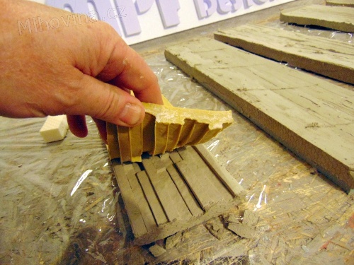 Polyuretanové formy  a raznice